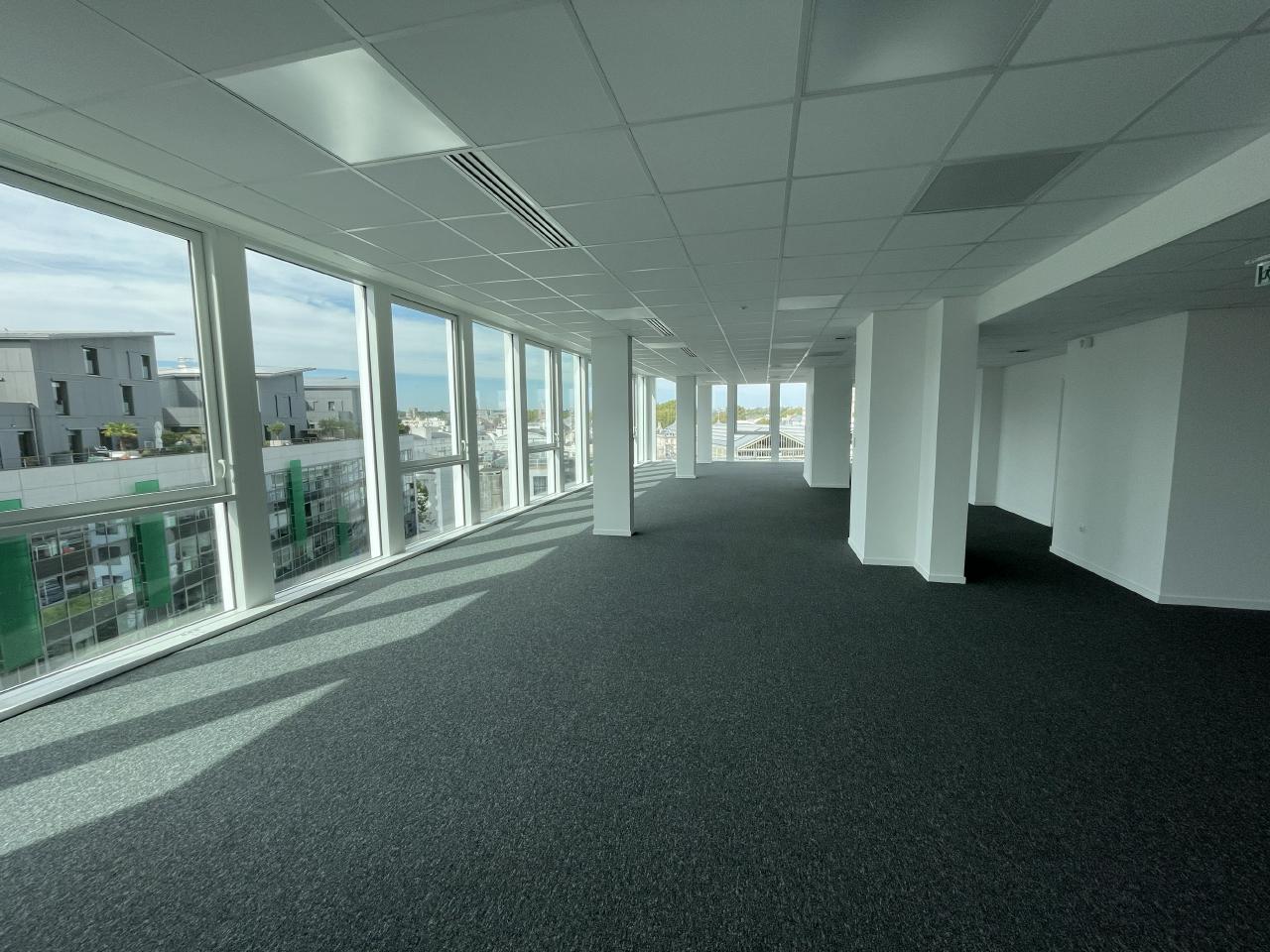 Bureau Tours 408m² Location bureau Tours Indre-et-Loire OLBUR2119666 1